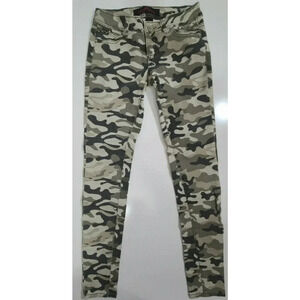 Almost Famous Junior Women's Skinny Jeans Size 0 Camouflage Gray Green Beige